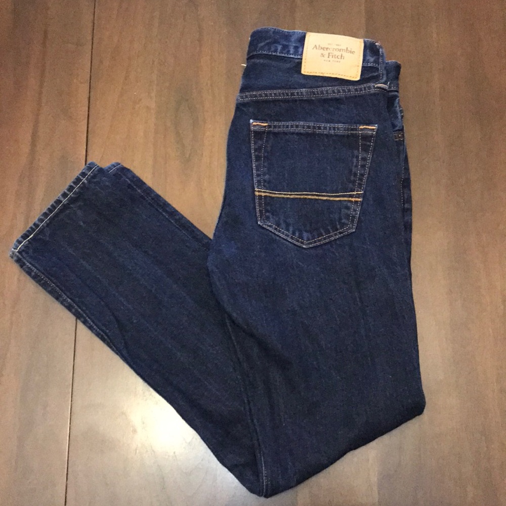 A&F men’s jeans